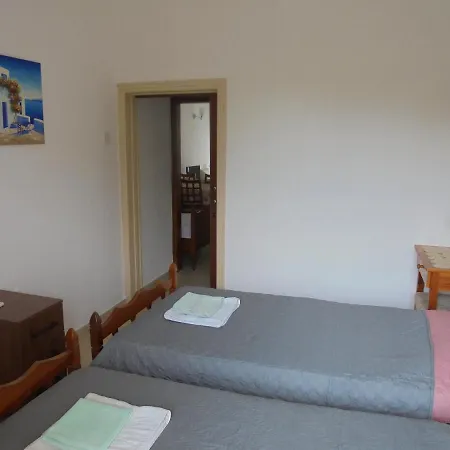 Niki Court Apartmán *