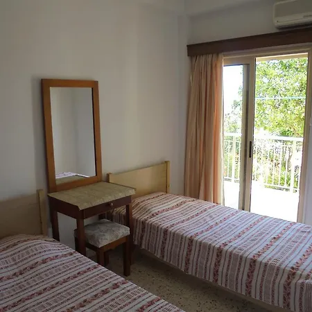 Apartmán Niki Court *